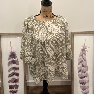 NWT Calvin Klein blouse